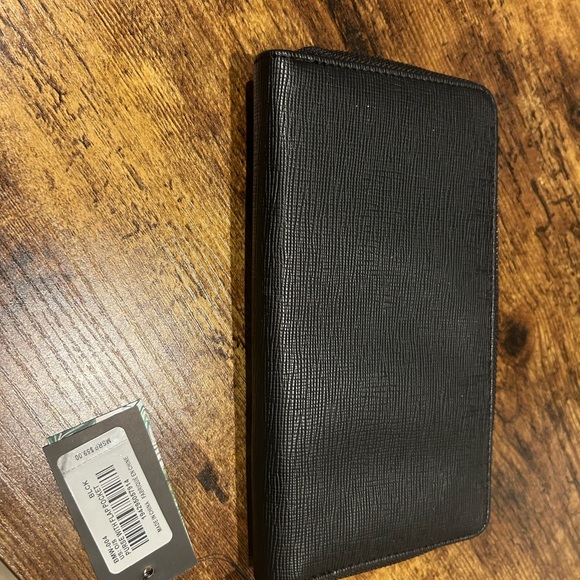 Badgley Mischka Vegan Leather Wallet - Picture 2 of 6